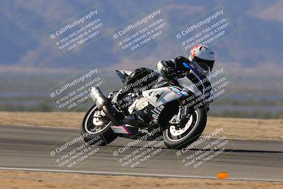 media/Nov-11-2023-SoCal Trackdays (Sat) [[efd63766ff]]/Turn 8 Set 2 (1040am)/